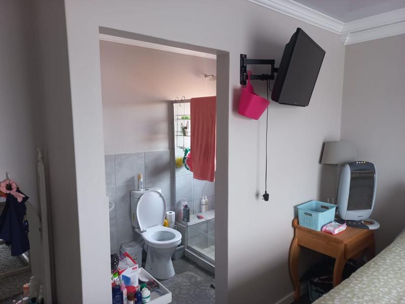 3 Bedroom Property for Sale in Seemeeu Park Western Cape